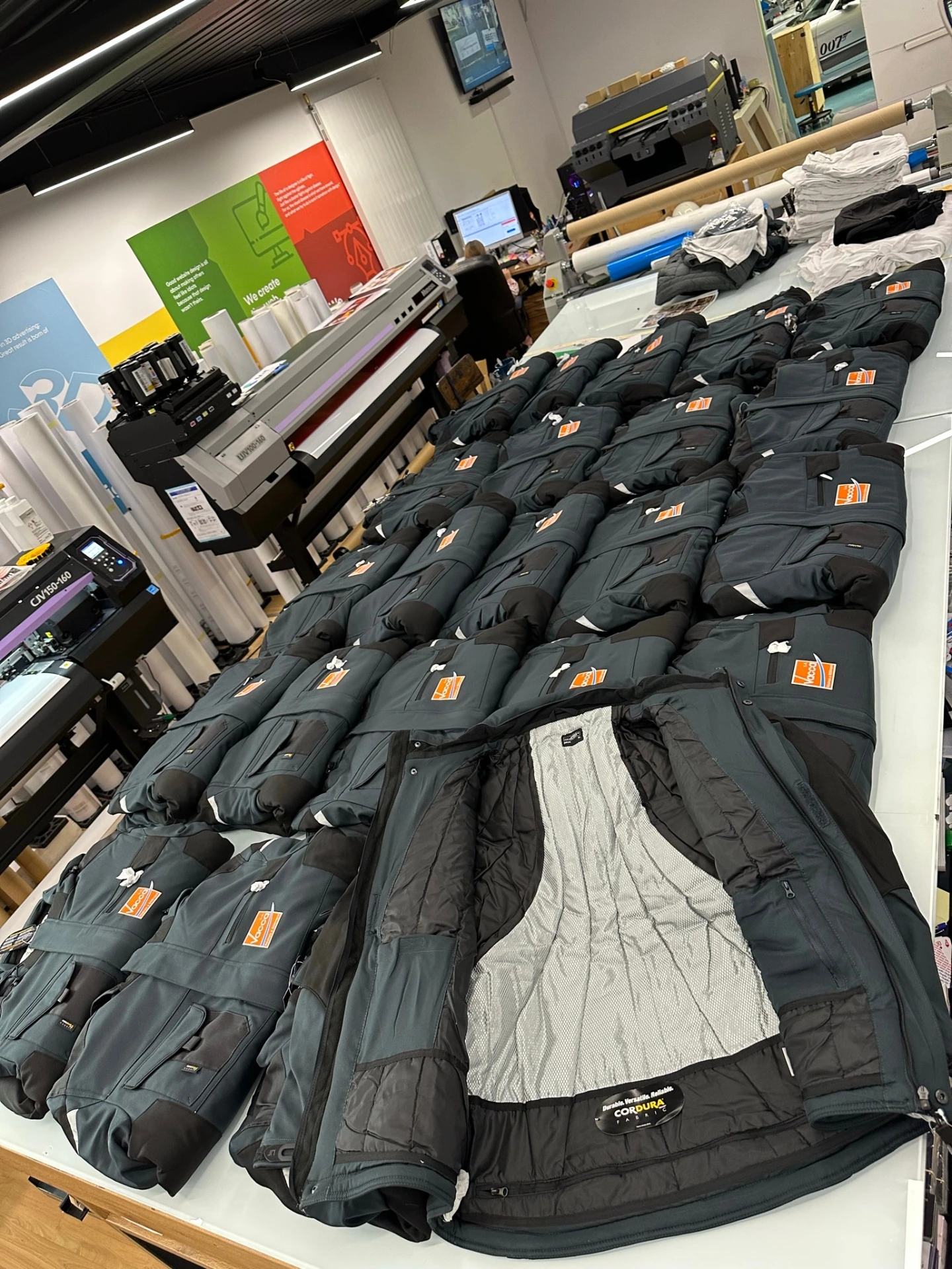 VACCA – Résine & Bâtiment · Vestes d’hiver