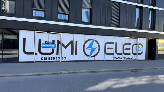 LUMI ELEC – Lausanne — Vitrine, Lausanne